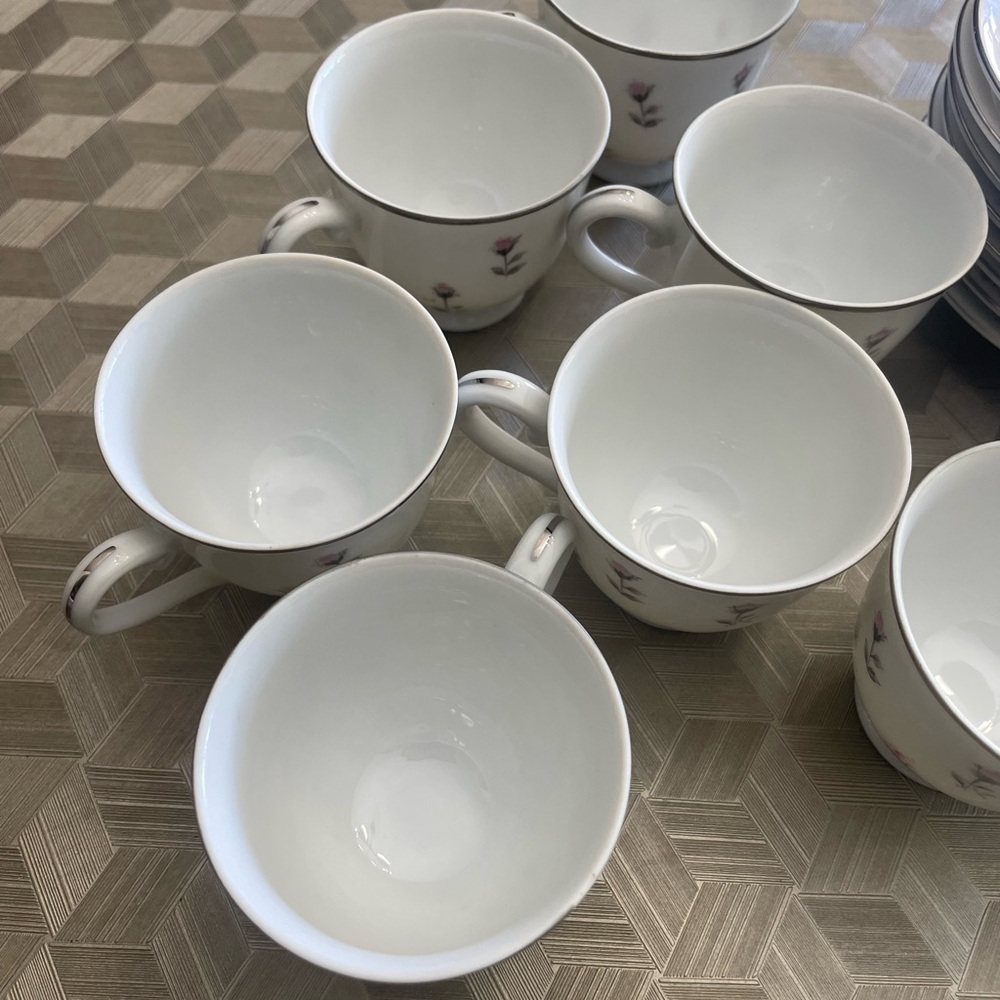 Harmony House Fine China Coffee Set - Picture 14 of 16